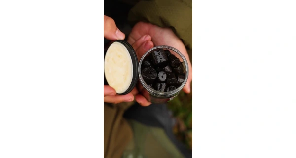 Nikl Black halibut pelety v dipu Kill Krill 15+20mm, 250ml 4