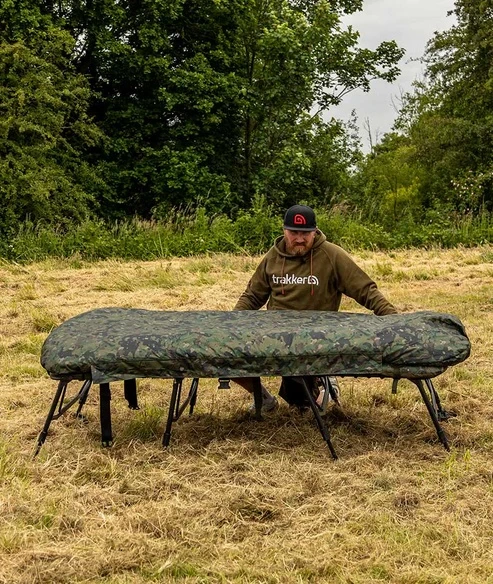 Trakker Spacák 365 Sleeping Bag Camo 9