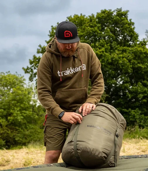 Trakker Spacák 365 Sleeping Bag Camo 16