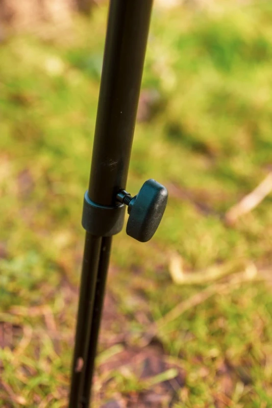 Trakker Stolek Folding Session Table Large 6