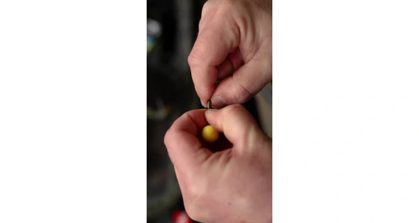 Carp'R'Us Rovnátko Curved Kickers Large 10ks 2