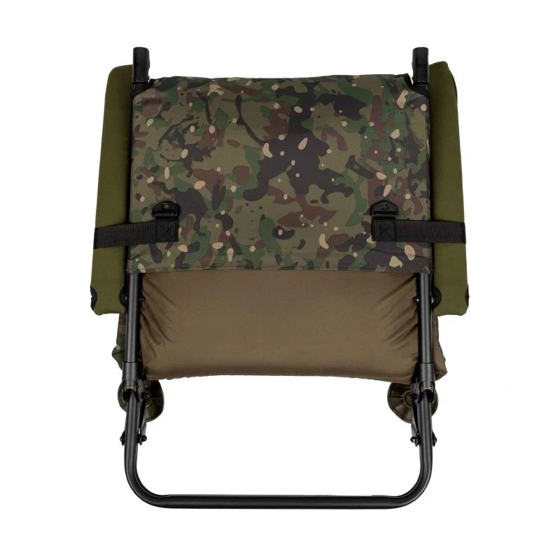 Trakker Křeslo komfortní s područkami Levelite Camo Longback Chair 8