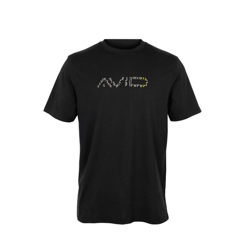Avid Carp Tričko Compound T-Shirt Black 2