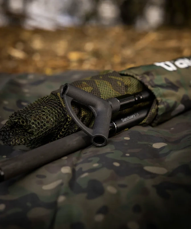 Trakker Podběrák Sanctuary T1 Landing Net Camo 6