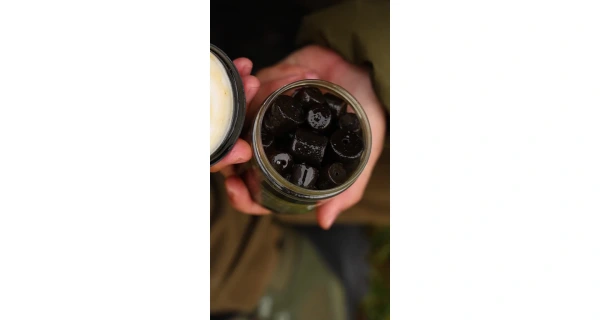 Nikl Black halibut pelety v dipu Med 15+20mm, 250ml 2