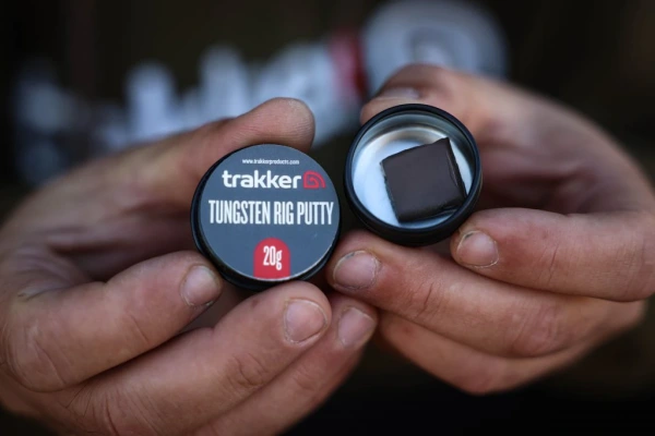 Trakker Plastické olovo Tungsten Rig Putty 20g 4