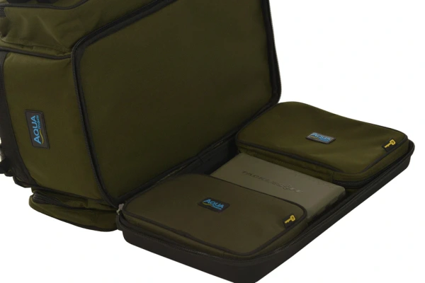 Aqua Batoh Deluxe Roving Ruksack Black Series 1